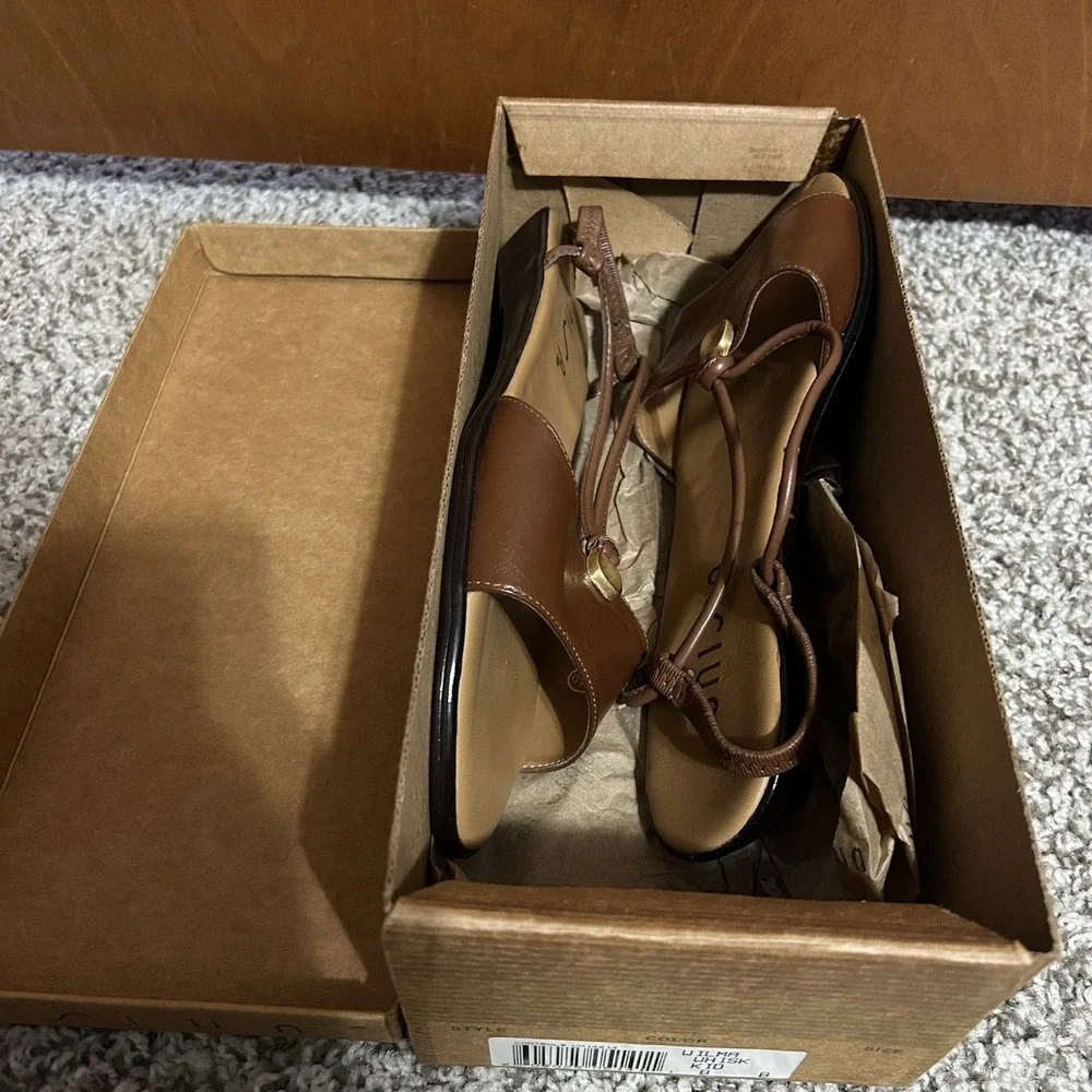 Vintage UNISA Women's Shoes Open Toe Size 8 Brown‎ Leather Upper - with Box